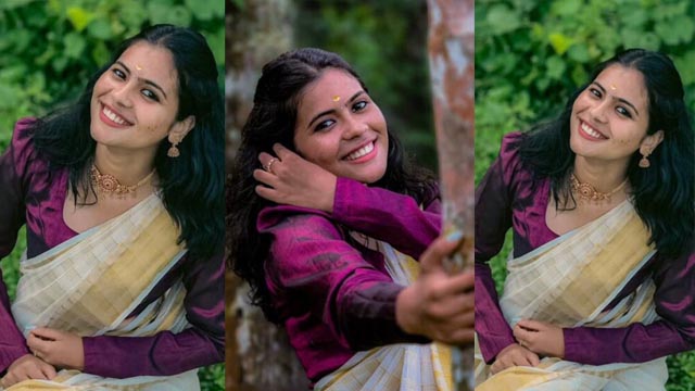 Beautiful Sexy Slim Mallu GF Stripping Perky Round Boobs
