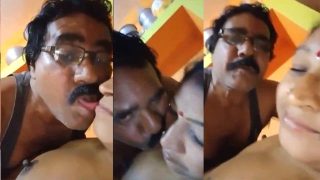 Desi Mature Aunty Fucked by Old Lover – When Husband Not At Home
